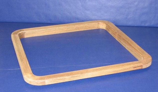 <span style=\"font-family: arial, Arial, Helvetica;\">Teakholzblendrahmen für Lukenabdeckung</span>